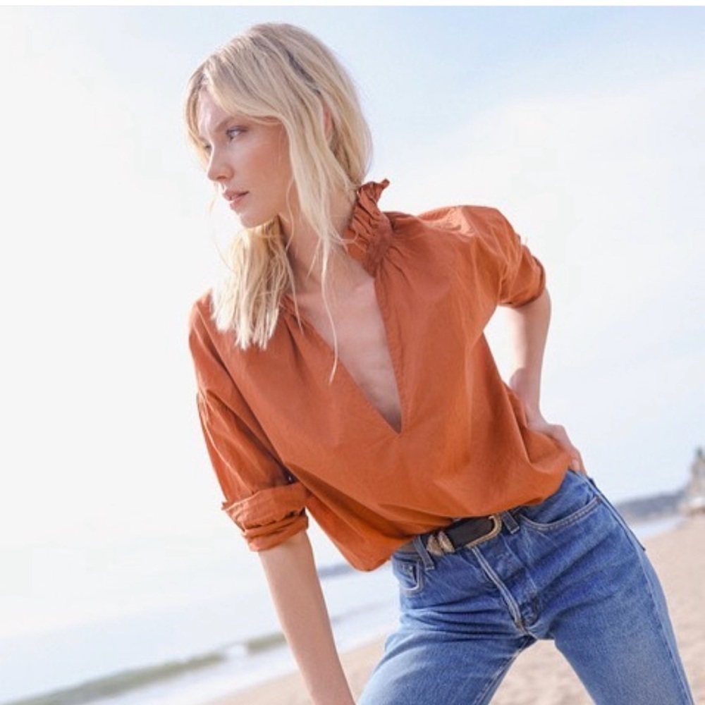 A Shirt Thing Penelope Cabo Ruffle Blouse Rust Orange Cotton V-Neck M
